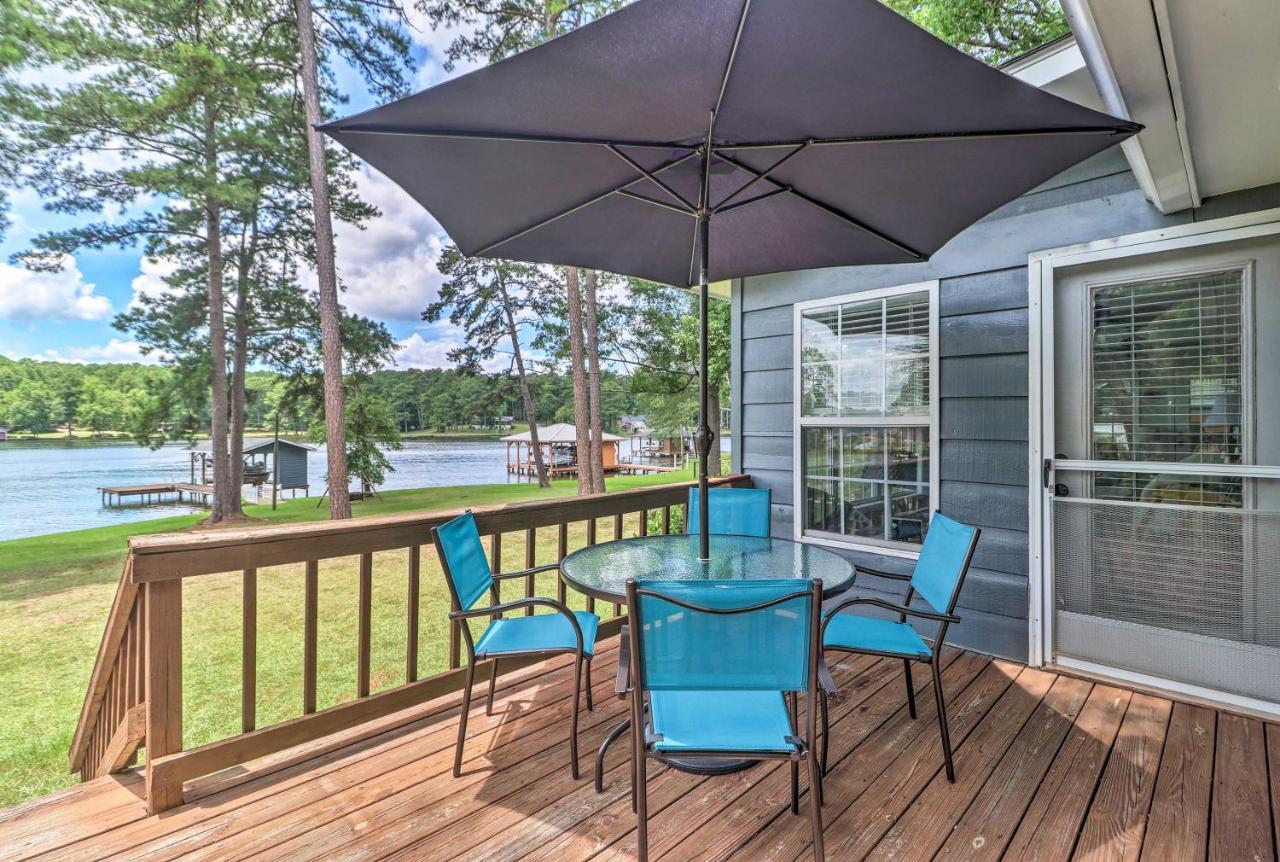 Waterfront Lake Sinclair Home With Boat Dock! ミリッジビル エクステリア 写真